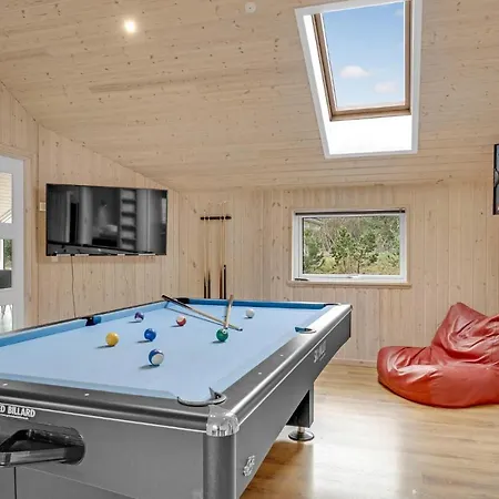 Pet Friendly In With Sauna *