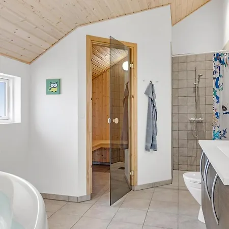 Prázdninový dům Pet Friendly In With Sauna *